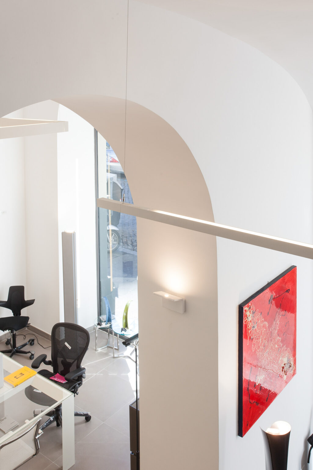 Foto 2/8 del progetto Showroom Catalano di Studio Riviello